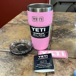 YETI RAMBLER® power pink.473
ML. STACKABLE PINT WITH MAGSLIDER™ LID. New